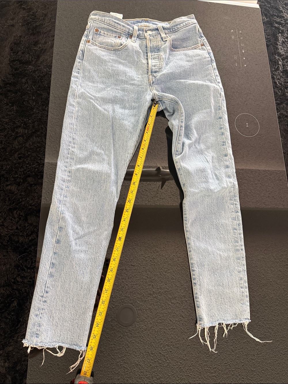 Levi’s 501 S Skinny Jeans Women’s W26 L28 Light Wash Button Fly Raw Hem Ankle